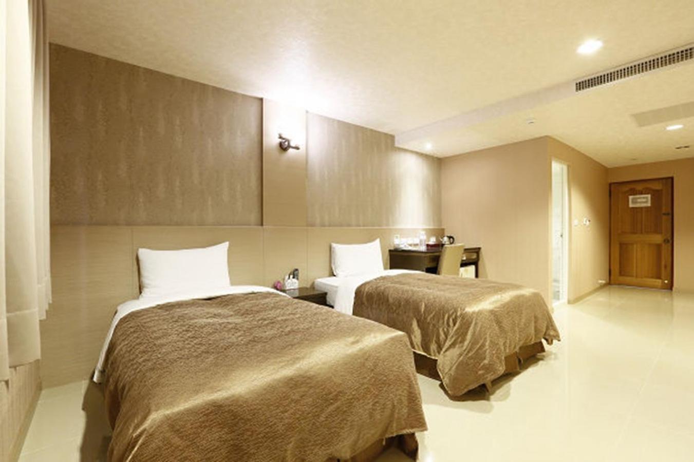 Hua Xiang Motel - Arena Kaohsiung Exterior foto