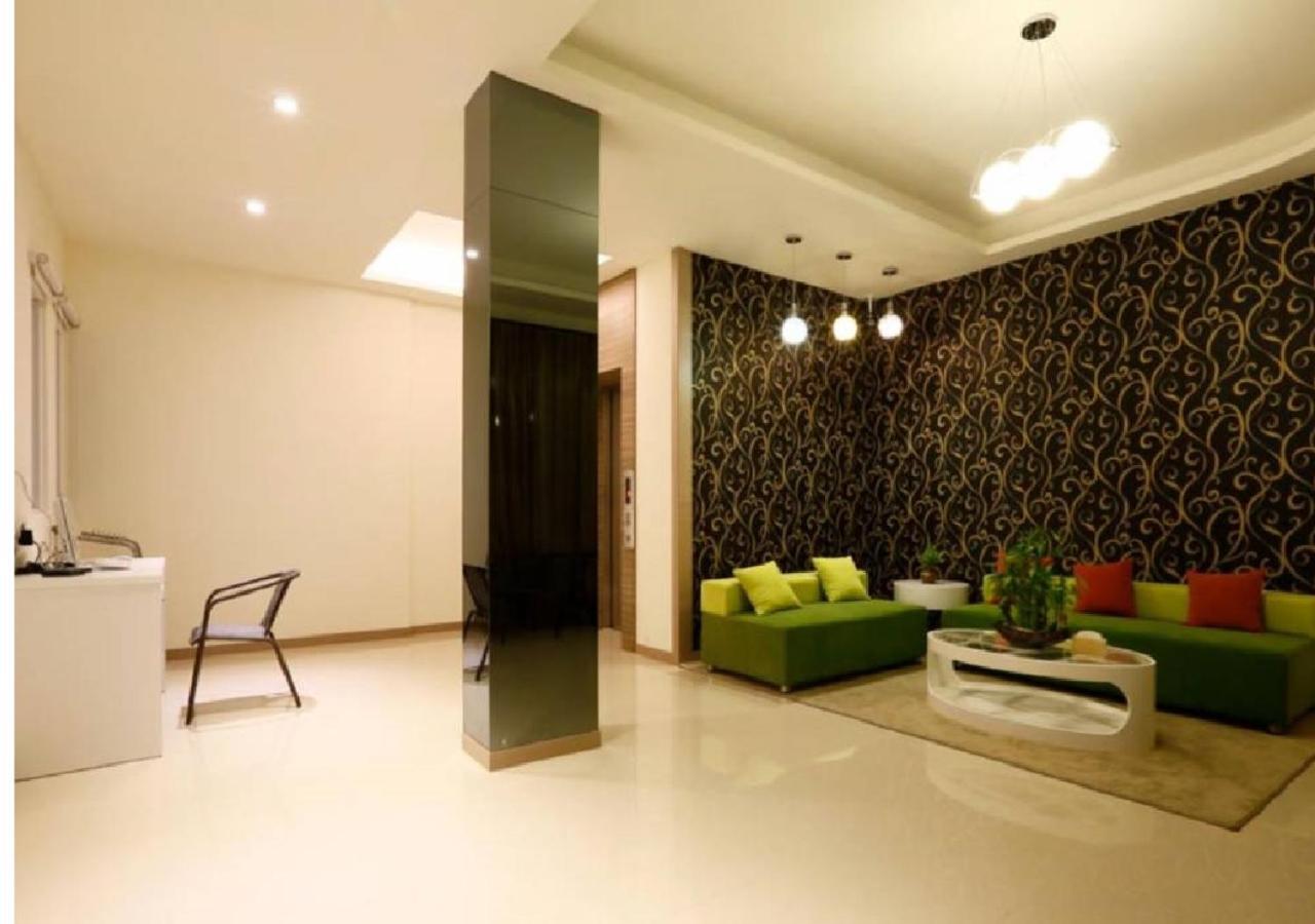 Hua Xiang Motel - Arena Kaohsiung Exterior foto