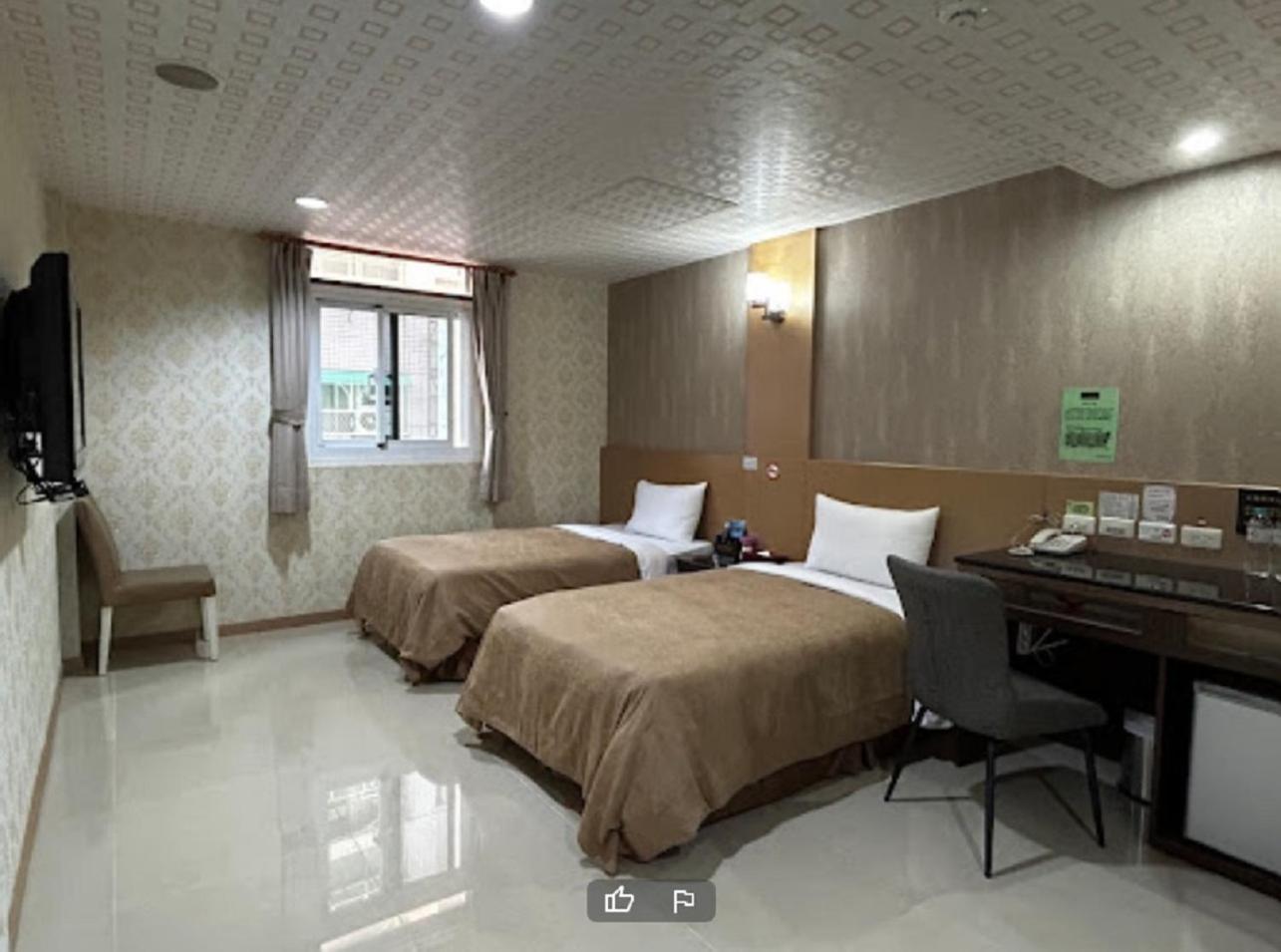 Hua Xiang Motel - Arena Kaohsiung Exterior foto