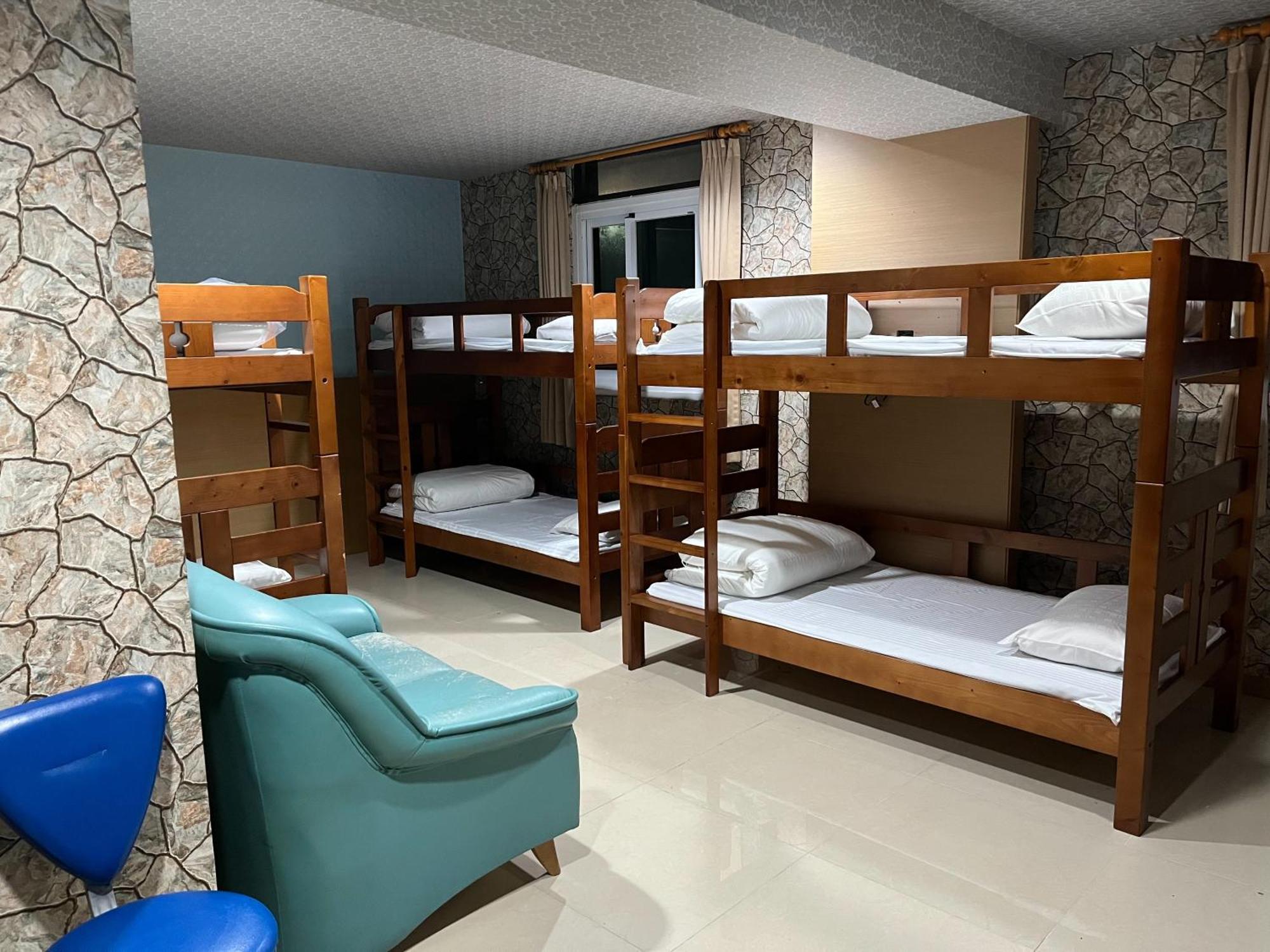 Hua Xiang Motel - Arena Kaohsiung Exterior foto